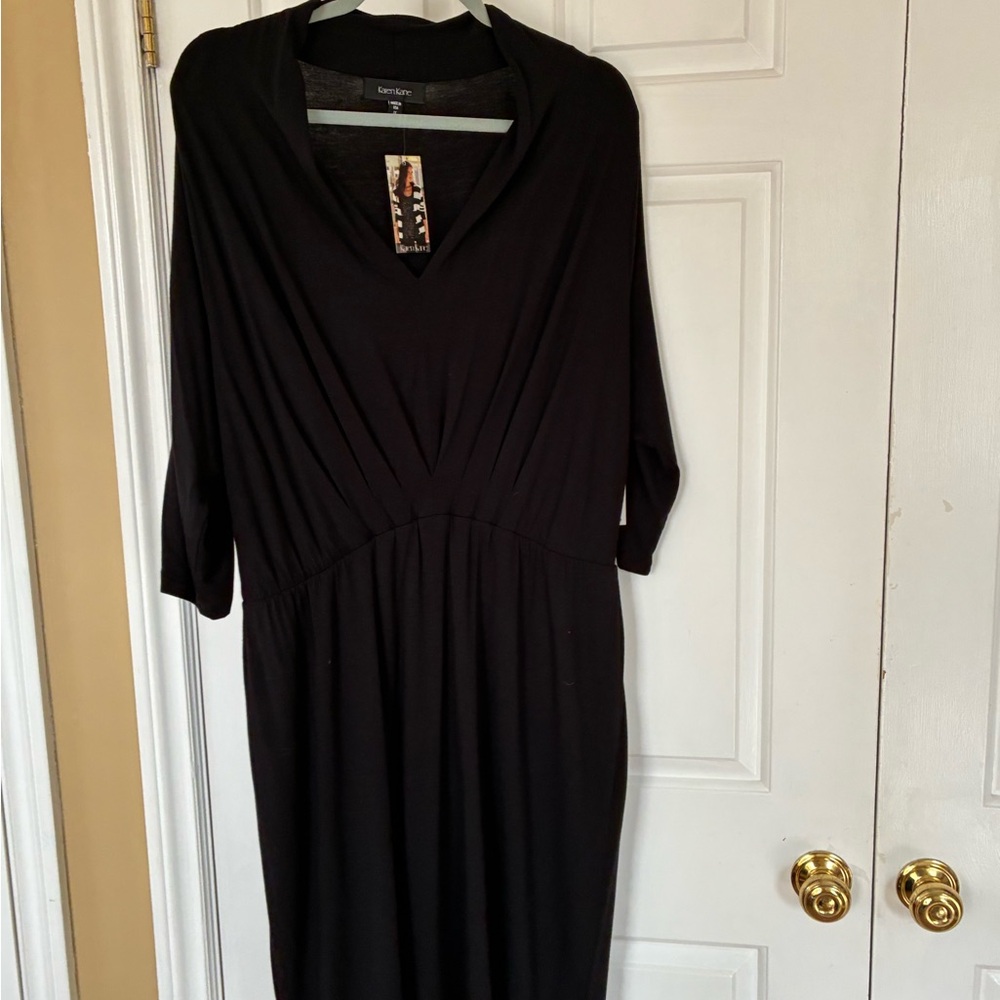 Karen Kane Black Long-Sleeve V-Neck Midi Dress
